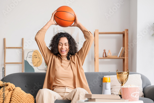 Female African-American spo...