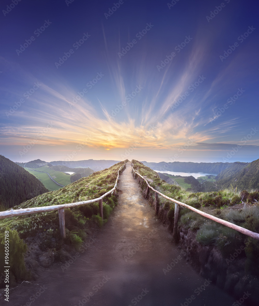 Obraz premium Mountain landscape Ponta Delgada island, Azores