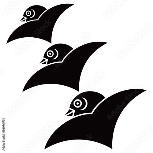 家紋です。三つ並び雁金といいます。