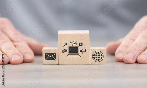 Concept of online marketing