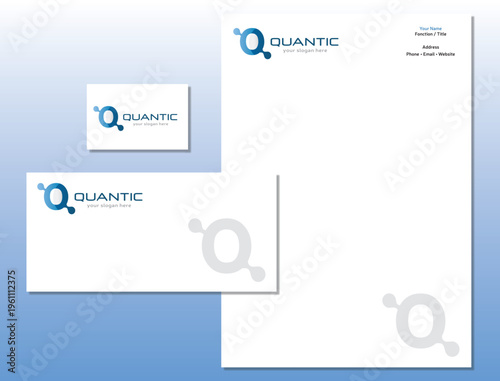 Modèle Charte et Identité Graphique Identité Logo Abstrait Lettre Q - Papier et Carte Visite Vecteur