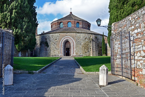 Canvas Print Perugia, Tempio di San Michele Arcangelo, Umbria, Italia