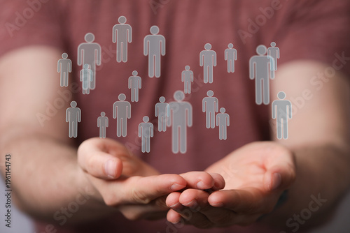 Image depicting hands holdi...