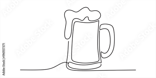Continuous line drawing of a foamy beer mug