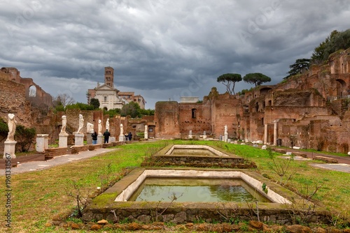 Slika na platnu The House of Vestal Virgins or Atrium Vestae courtyard with double pool