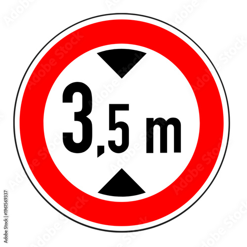 Traffic sign indicating maximum height limit of 3.5 meters with red circle warning symbol
