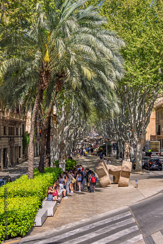La rambla street in Palma city with children
