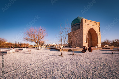 Billede på lærred Great view of the mausoleum of Rabia Sultan Begum, located in Turkistan, Kazakhs