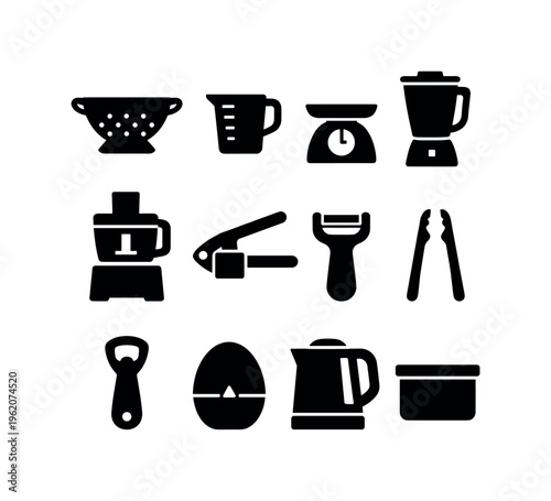 Kitchen tools and utensils: colander, measuring cup, kitchen scale, blender, food processor, garlic press, peeler, tongs, bottle opener, timer, kettle, storage container
