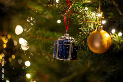 ŚWIĘTA BOŻEGO NARODZENIA- ozdoby choinkowe