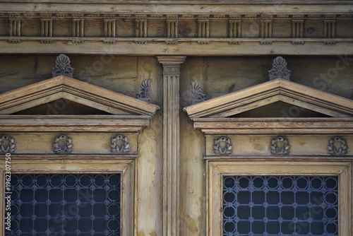 Konstfotografi Antique Neoclassical order building facade in the historic center of Athens, Greece