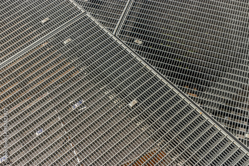 Cuadro en lienzo Detail of grate steel floor