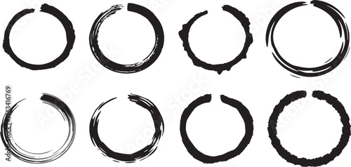 Brush Circle Frame Set. Line Art Round Shapes, Grunge Texture Rings, Outline Elements Collection, Vector PNG Transparent Design Background