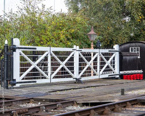 Foto Vintage railway level crossing gates