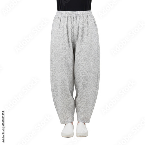 Lightweight gray sweatpants with elastic cuffs and side pockets