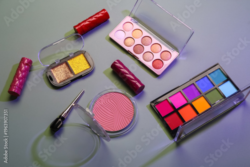 Beautiful palettes of eyesh...