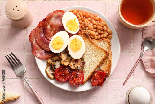 Plate with tasty English br...