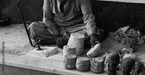 Foto Handcrafting alabaster stone, Luxor Egypt