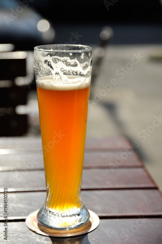 Ein Weizenbier in Nahaufnahme