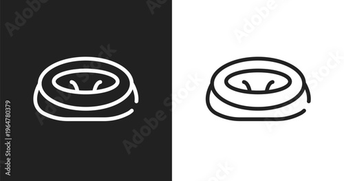 Pet bed icon. Linear black, white icon from pet shop lineal collection. Outline pet bed vector. Thin line symbol isolated on white and black background
