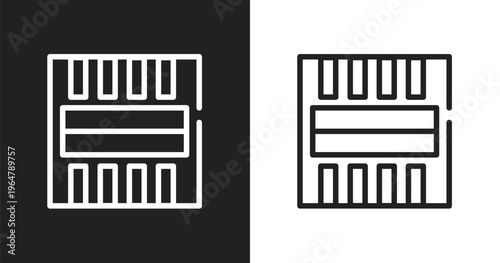 Freeze frame icon. Linear black, white icon from cinema collection. Outline freeze frame vector. Thin line symbol isolated on white and black background