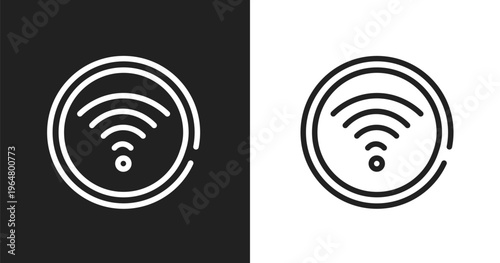 Wifi connection to internet icon. Linear black, white icon from cloud computing collection. Outline wifi connection to internet icon vector. Thin line symbol for use on web and mobile apps, logo,