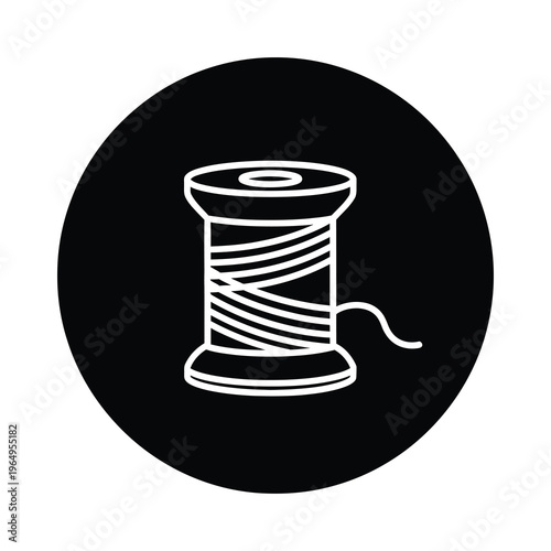 Spool of thread on a circular black background for sewing and crafting supplies icon