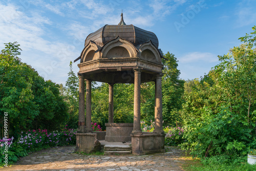 Fotografie Kivoriy (canopy over the spring of water) in the St