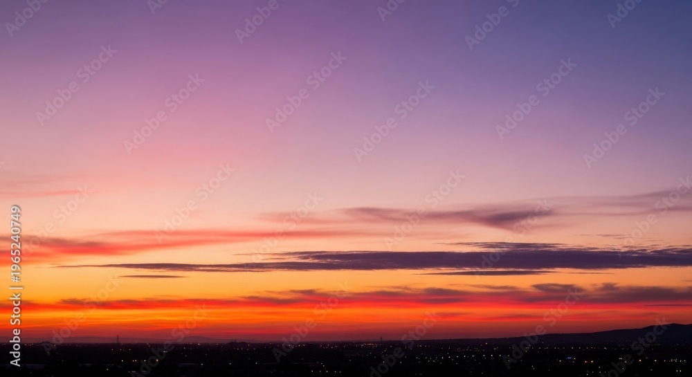 Fototapeta premium Serene sunset painting the sky with vibrant hues over a quiet horizon