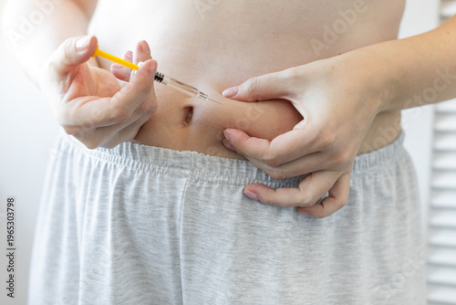 Wallpaper Mural Abdominal Injection Procedure for Medical Treatment (Diabetes, Weight Loss, Clot Prevention) Torontodigital.ca