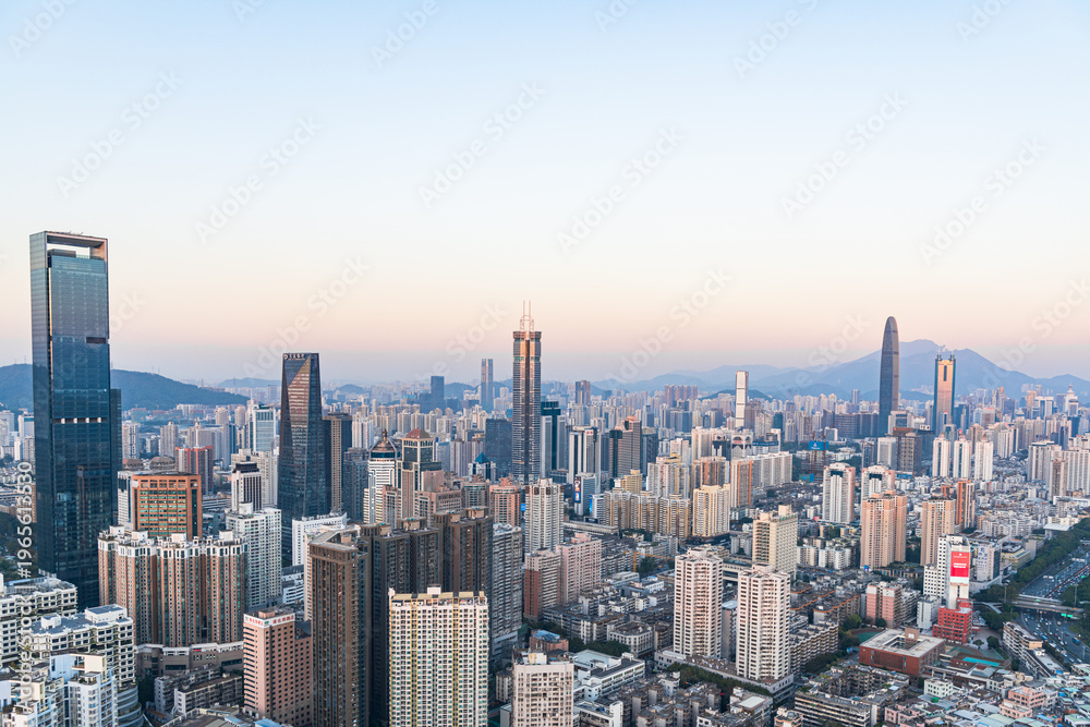 Fototapeta premium The skyline of Futian District, Shenzhen at dusk