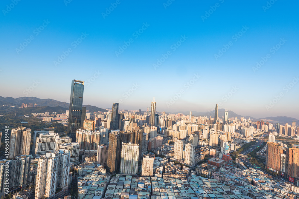 Obraz premium The skyline of Futian District, Shenzhen at dusk