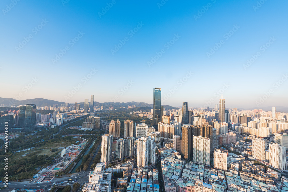 Fototapeta premium The skyline of Futian District, Shenzhen at dusk