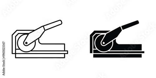 Comparison of a manual and an electric paper trimming tool in use