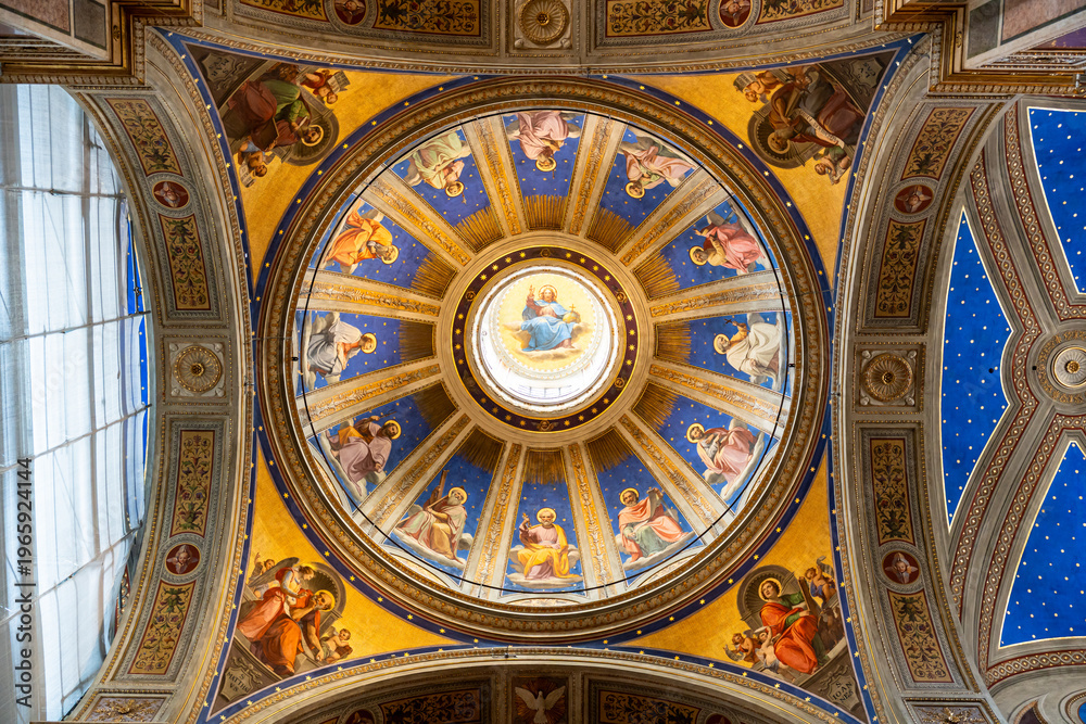 Obraz premium View of decorated ceiling inside Saint Augustine church in Rome
