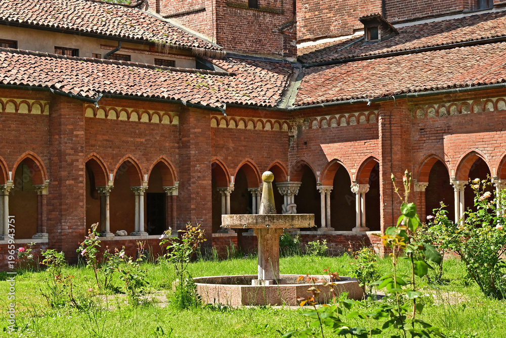 Obraz premium Milano, L'abbazia benedettina di Chiaravalle, Lombardia, Italia