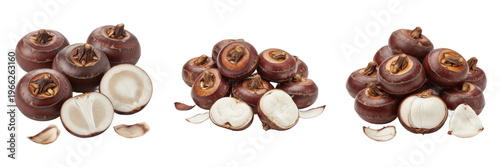 Obraz na plátně Water chestnuts (Eleocharis dulcis) crunchy aquatic tubers vegetable isolated on