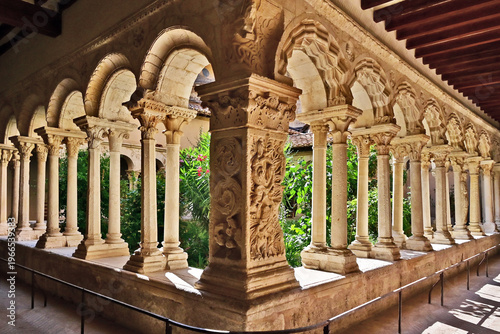Foto Aix en Provence,   il chiostro della Cattedrale di San Salvatore (Cathédrale Sai