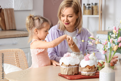 Happy mother and little dau...