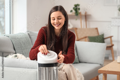 Young woman with electric h...