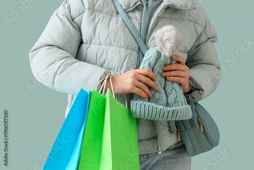 Young woman in winter outfi...