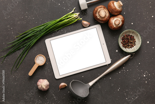 Digital recipe book with ki...