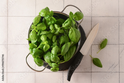 Cooking pot with fresh gree...