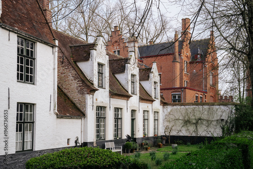 Принти на полотні Historic white houses and architecture in the Beguinage of Bruges, Belgium
