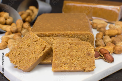 Brazilian peanut candy