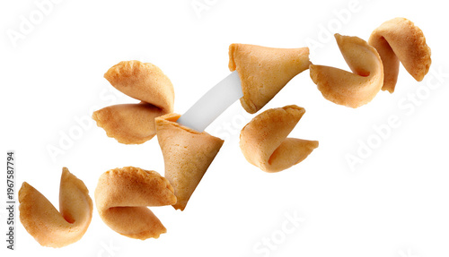 Foto Tasty fortune cookies with predictions flying on white background