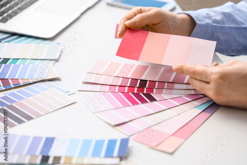 Female interior designer wi...
