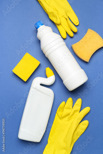 Different cleaning supplies...