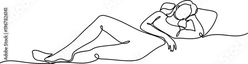 Woman lying on her side relaxed.