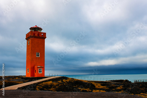 Latarnia morska na półwyspie Snæfellsbær na Islandii 2025